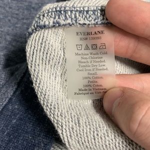 Everlane Tops - Everlane | Crewneck Short Sleeve Sweatshirt Blue Everlane Tops - Everlane | Crewneck Short Sleeve Sweatshirt Blue